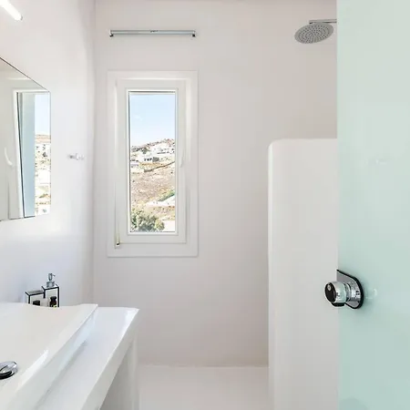 Elia Breeze Mykonos *